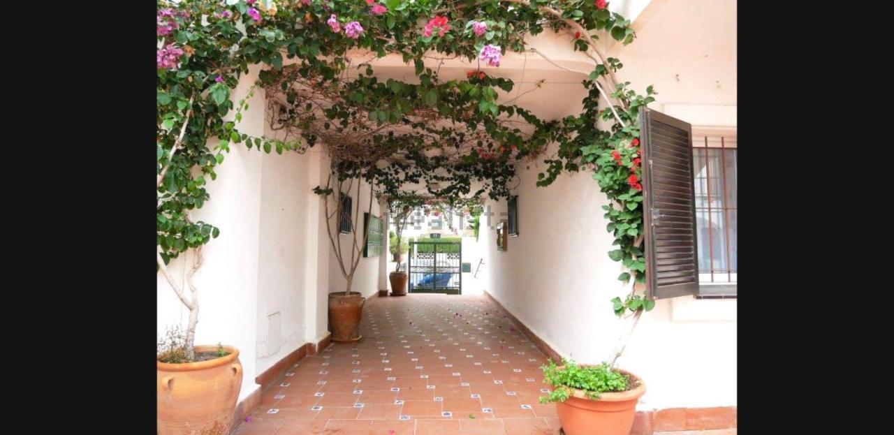 Atico Triplex Isla Verde 坎佩略 外观 照片