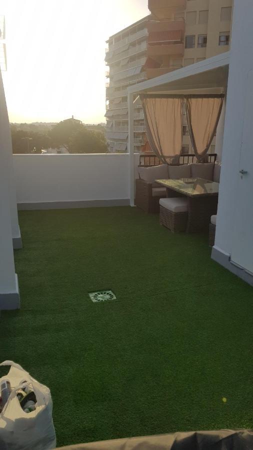Atico Triplex Isla Verde 坎佩略 外观 照片